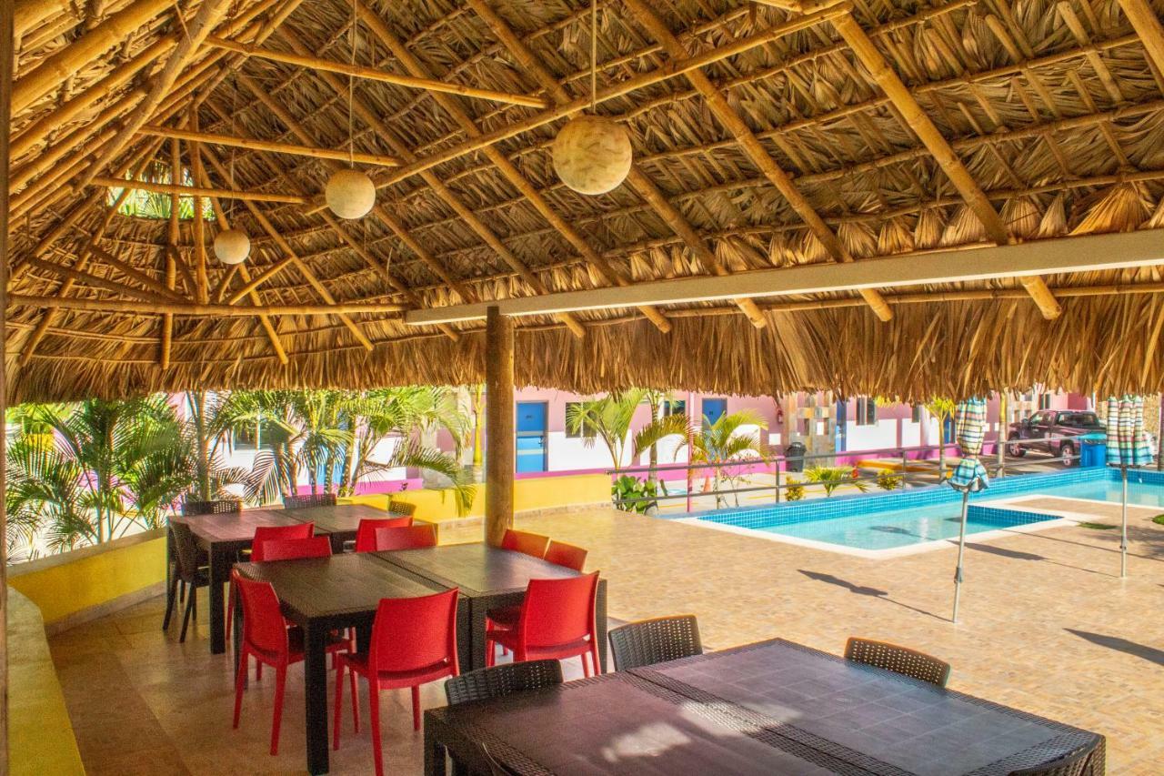 Miami Inn 누에보 바야르타 외부 사진